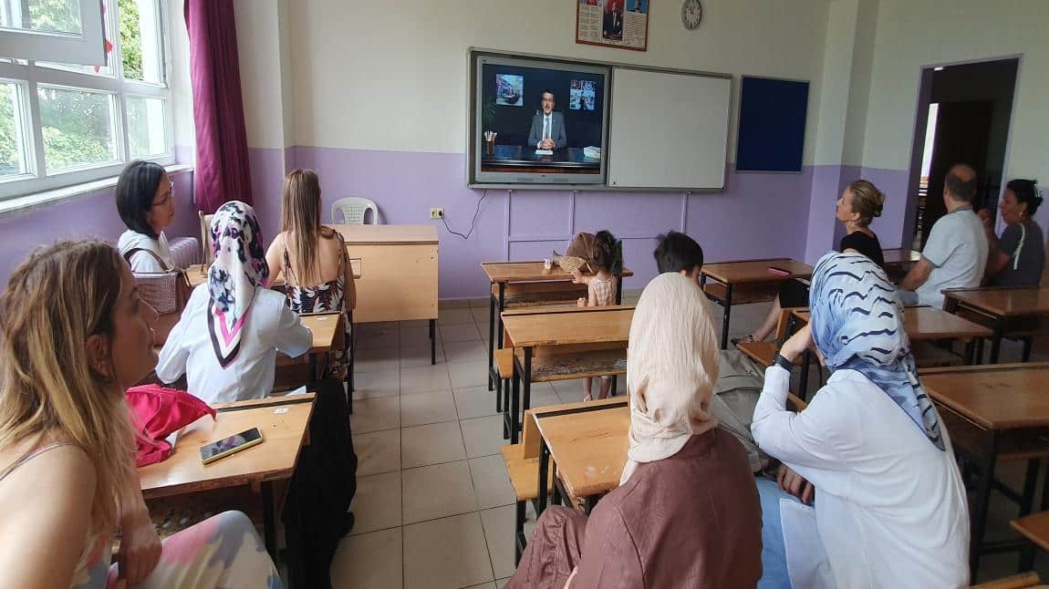 Okulumuzda Sene Sonu Seminerleri Başladı